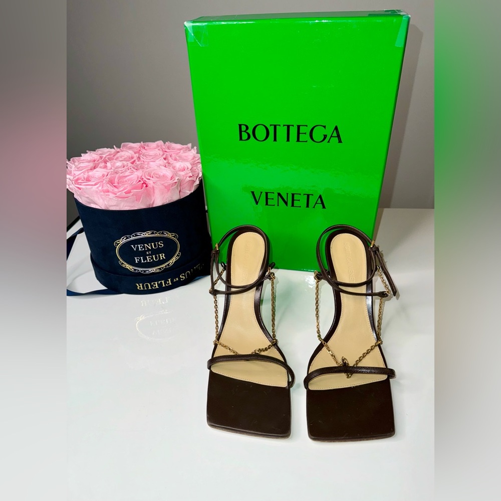 Bottega Veneta - 37 US - Strech Chain Sandals - Brown with Golden Chain